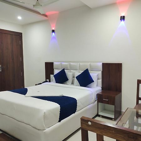 Hotel Skyland Warangal Ngoại thất bức ảnh