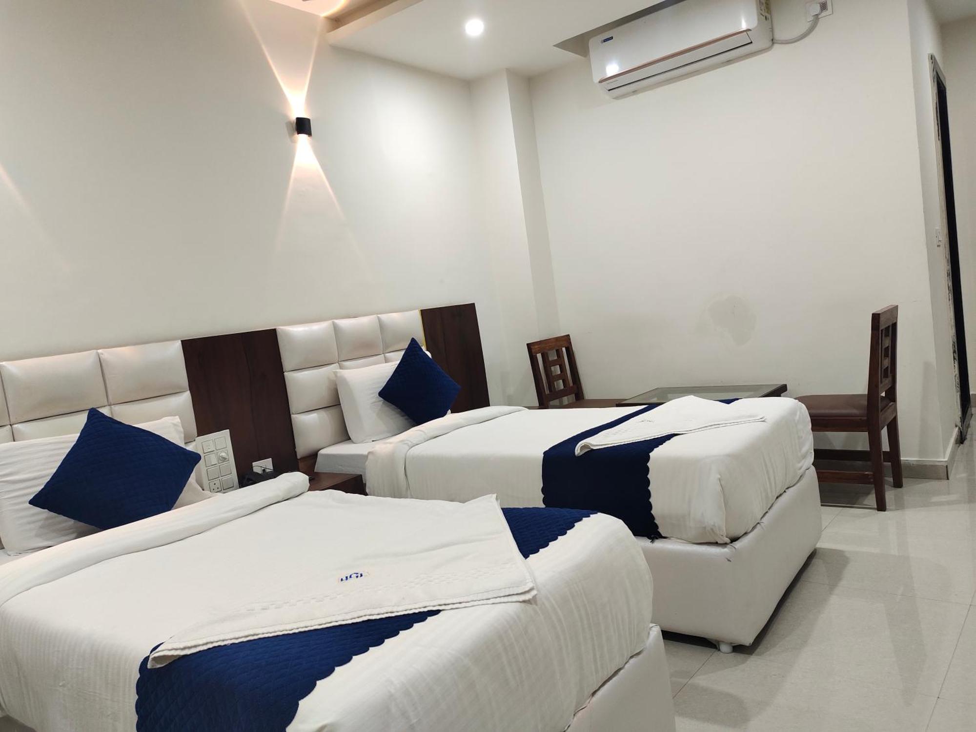 Hotel Skyland Warangal Ngoại thất bức ảnh