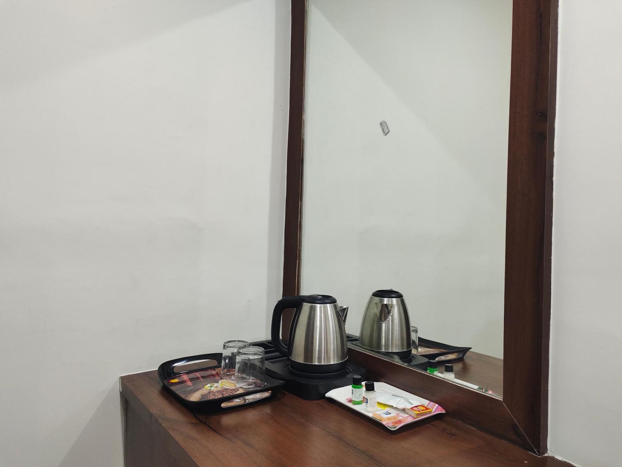 Hotel Skyland Warangal Ngoại thất bức ảnh